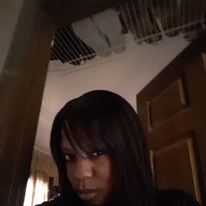 Meet your Posher, Latisha